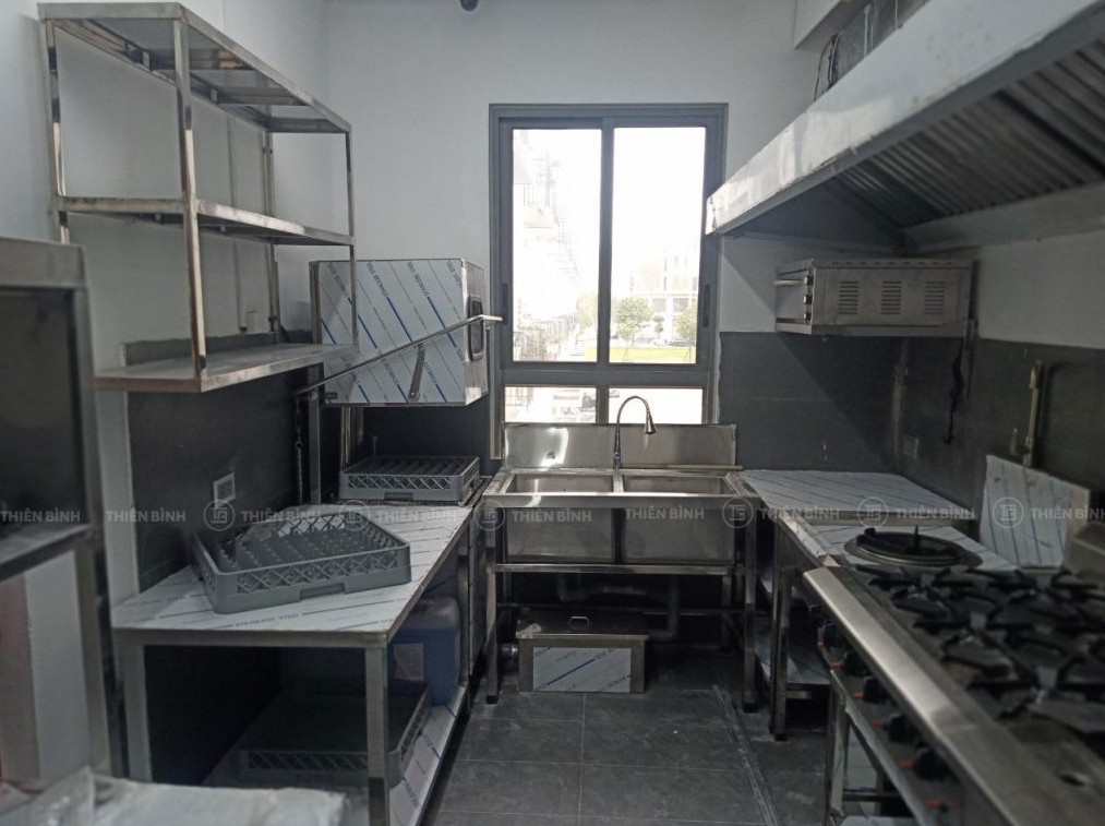Mẫu bếp hình chữ U trong thiết kế bếp quán nhậu