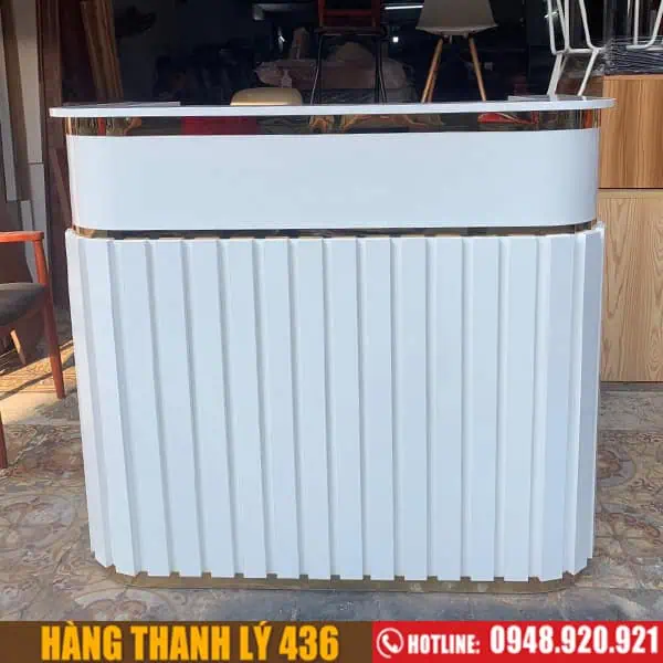 Quầy lễ tân tôn kho