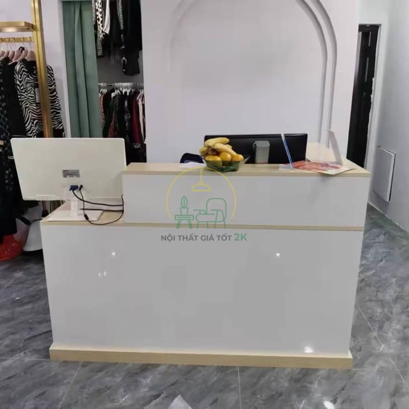Mẫu quầy lễ tân đơn giản
