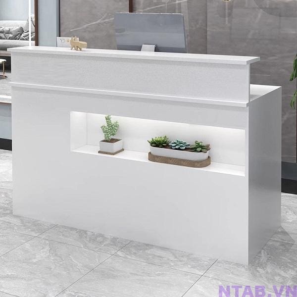 Quầy lễ tân full trắng