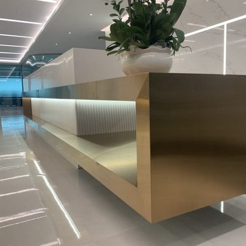 Quầy lễ tân inox đẹp
