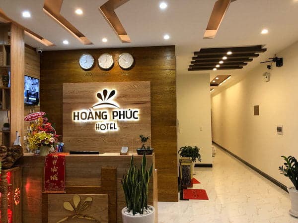 Quầy lễ tân khách sạn mini sang trọng