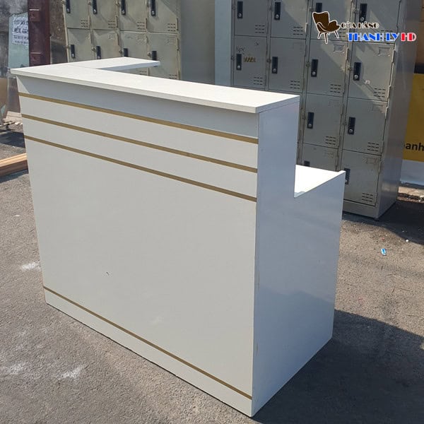 Quầy lễ tân chữ L