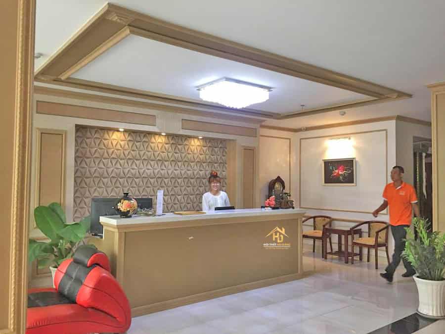 Quầy lễ tân cao cấp