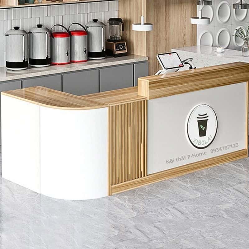Quầy lễ tân hiện đại và tiện nghi