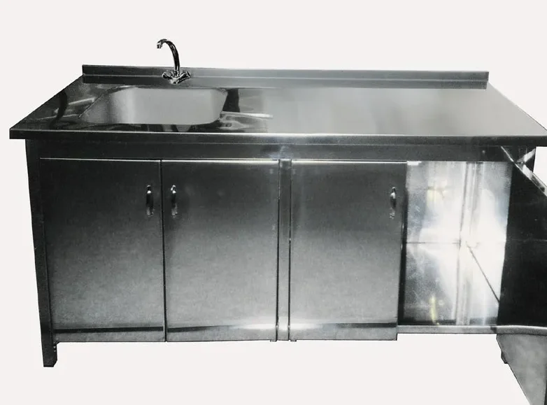 Quầy pha chế inox có chậu rửa cho quán cafe