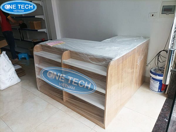 Quầy thu ngân kích thước lớn