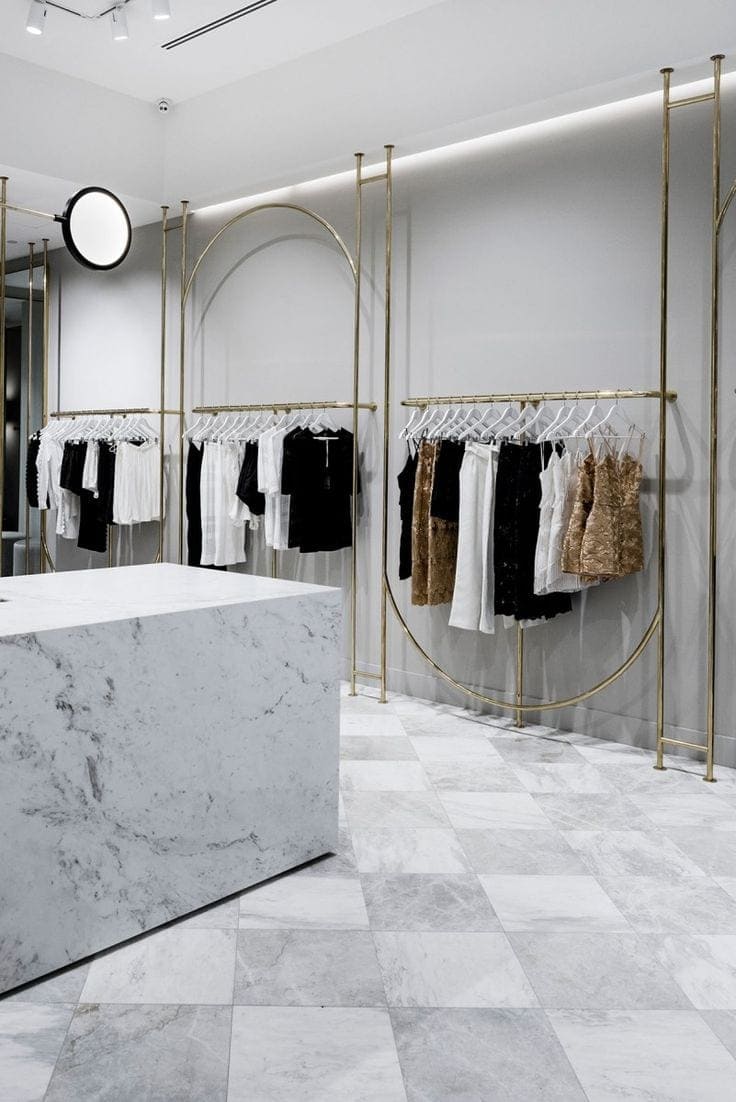 Thi công shop thời trang giá rẻ đẹp uy tín tại HCM