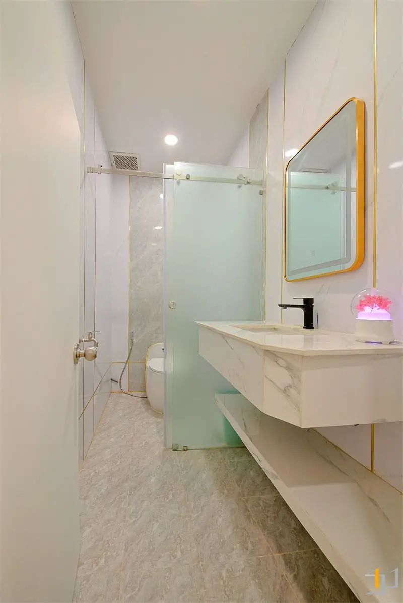 thi cong spa tam an tan binh chi mai 3