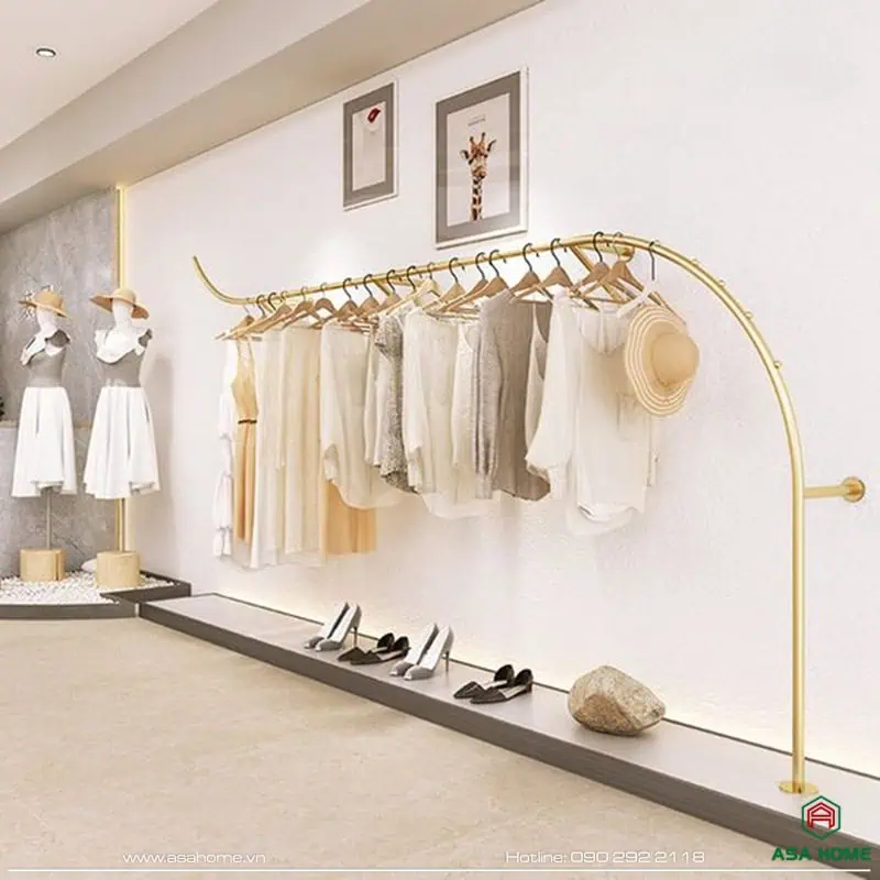Bố trí không gian cửa hàng thời trang