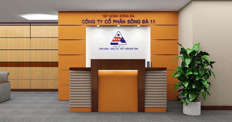 Vách logo quầy lễ tân
