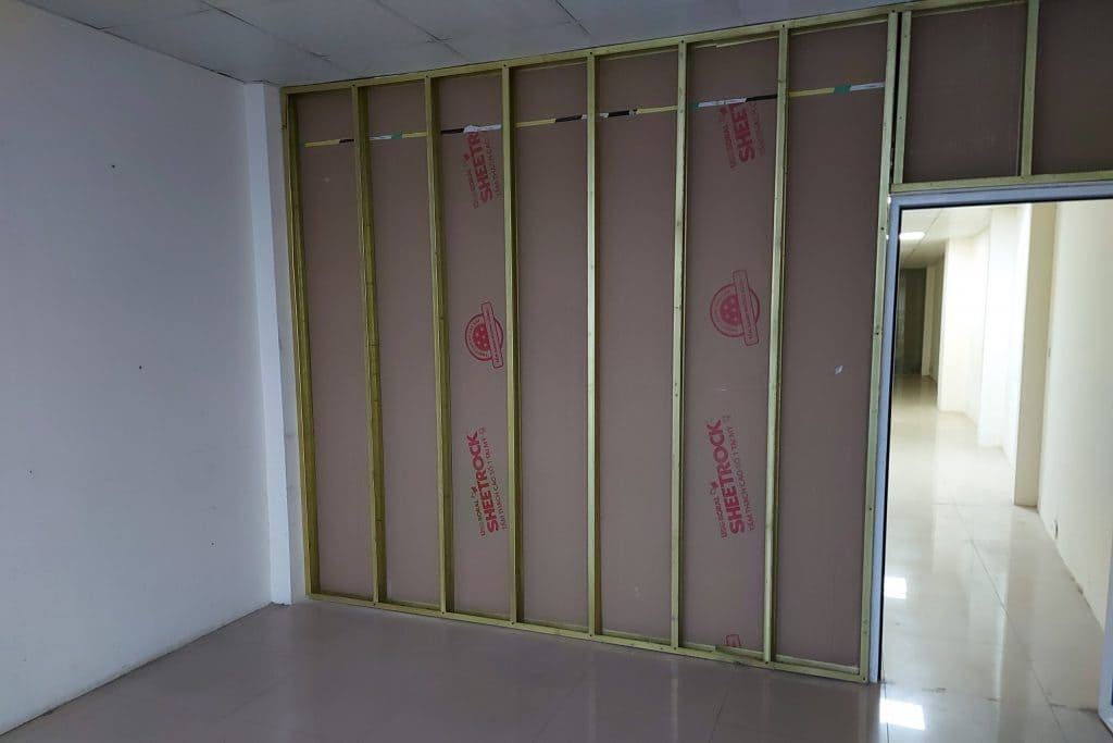 Vách thạch cao 1 mặt