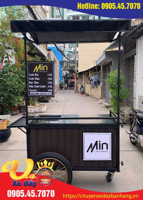 Xe bán cà phê bằng sắt
